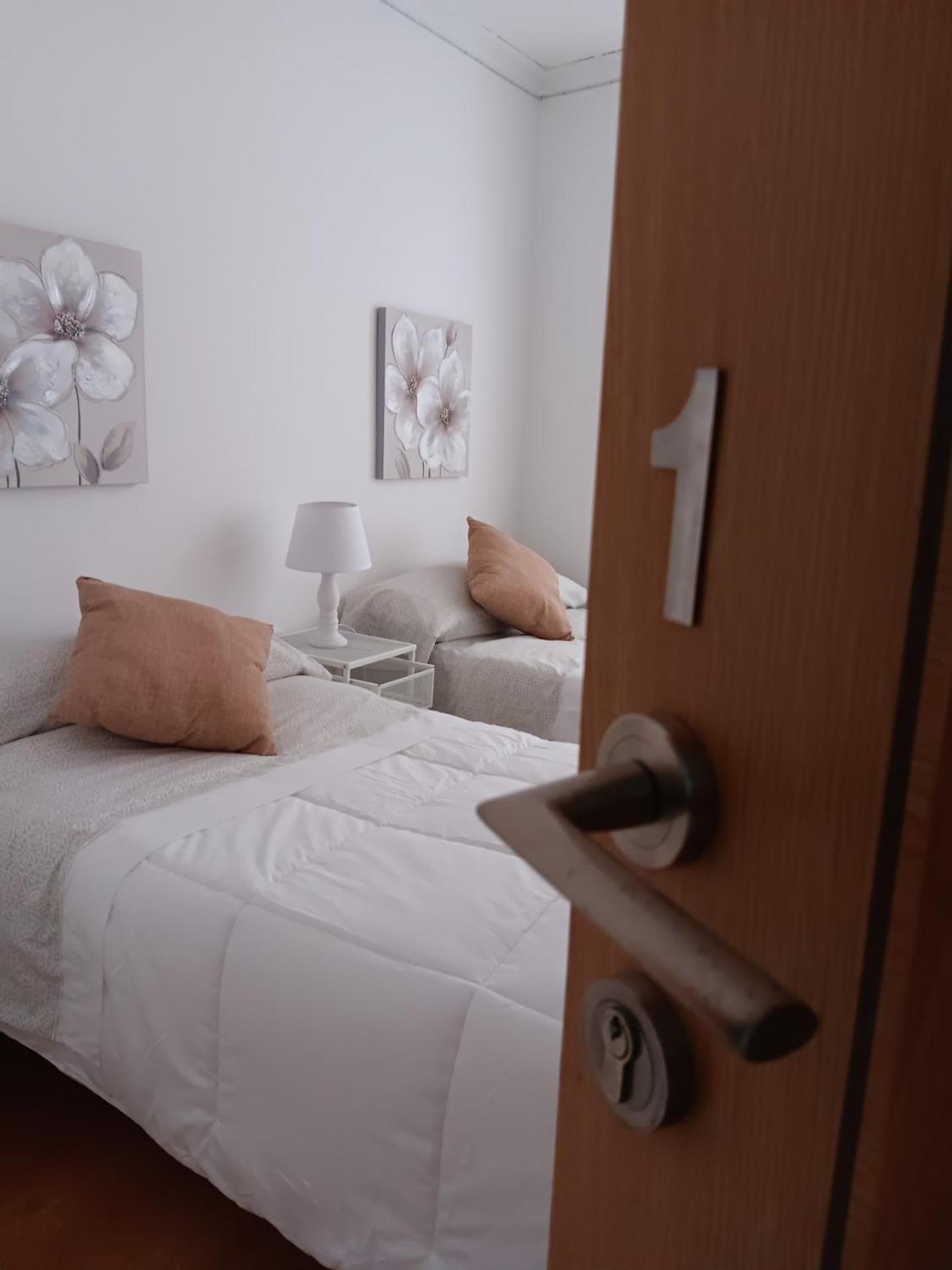 Apartamento Familiar Centro Historico Plaza Ayuntamiento "Ciutat Vella" Βαλένθια Εξωτερικό φωτογραφία